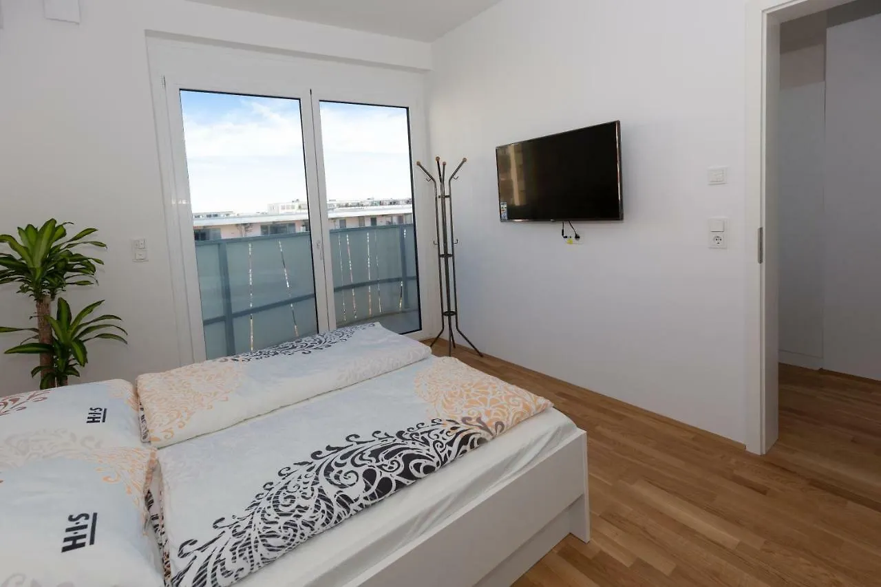 Апарт-отель My Room Serviced Apartment-Messe Мюнхен